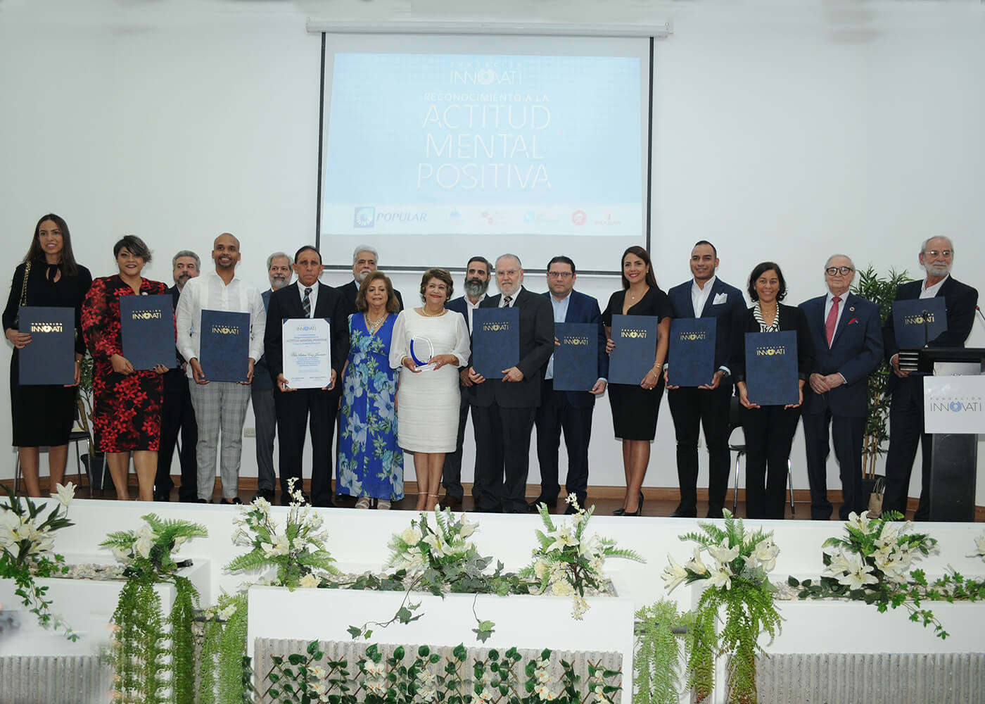 Fundación Innovati reconoce a 10 personalidades por sus aportes en valores positivos al desarrollo de la RD