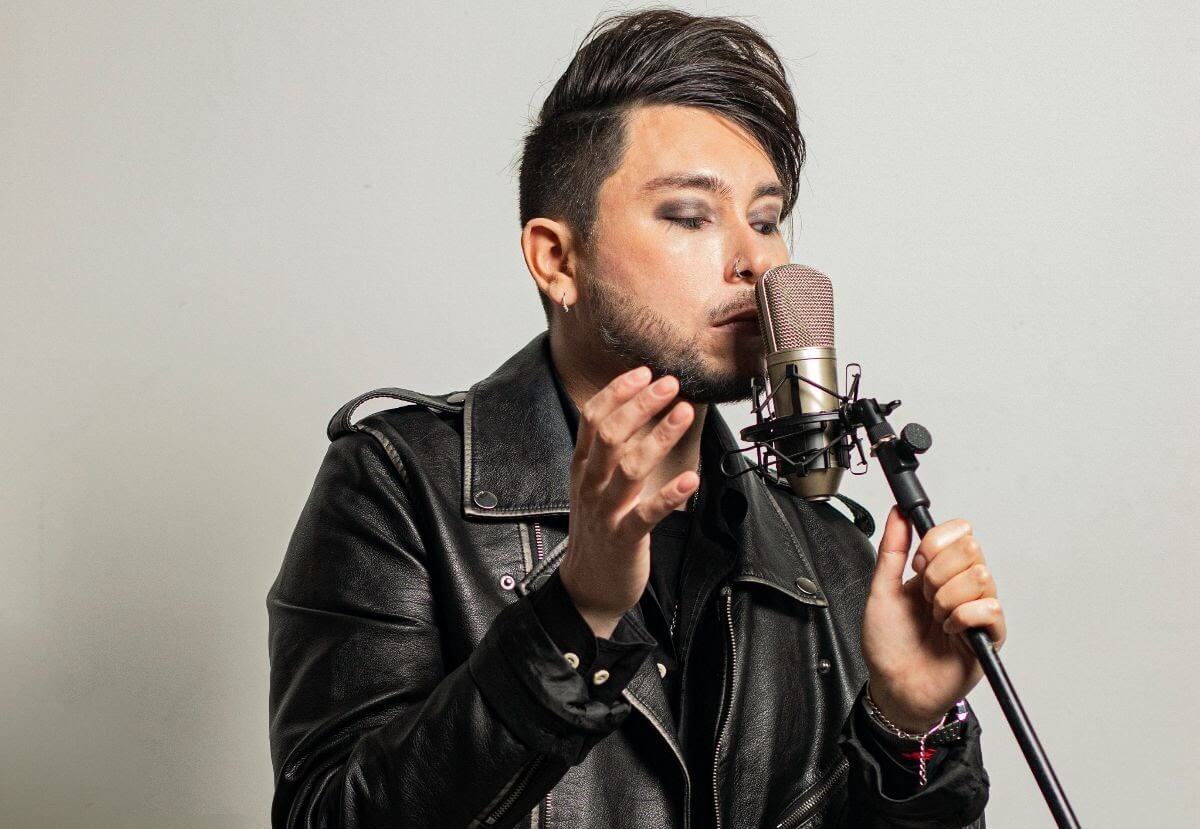 Galvarg Olympus nos adentra en su universo con "Ángel de Dolor"