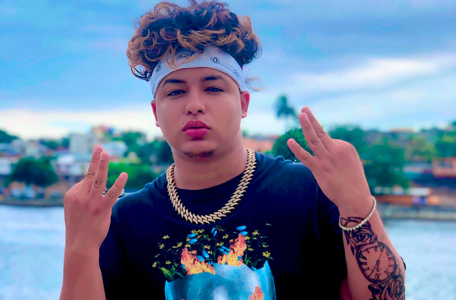 Jayden El Antidema promueve “Muñequita Linda”