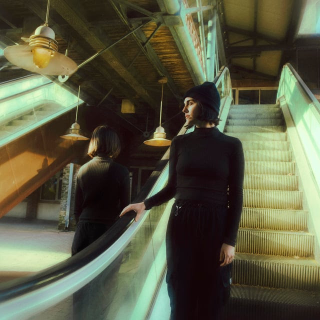 Lanzamiento Destacado: A.K.A. presenta su nuevo single "Pray for you"