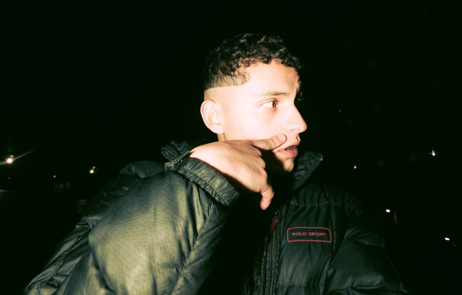 Los ritmos dance/latinos de "Sofisticada", el nuevo single de GAROO