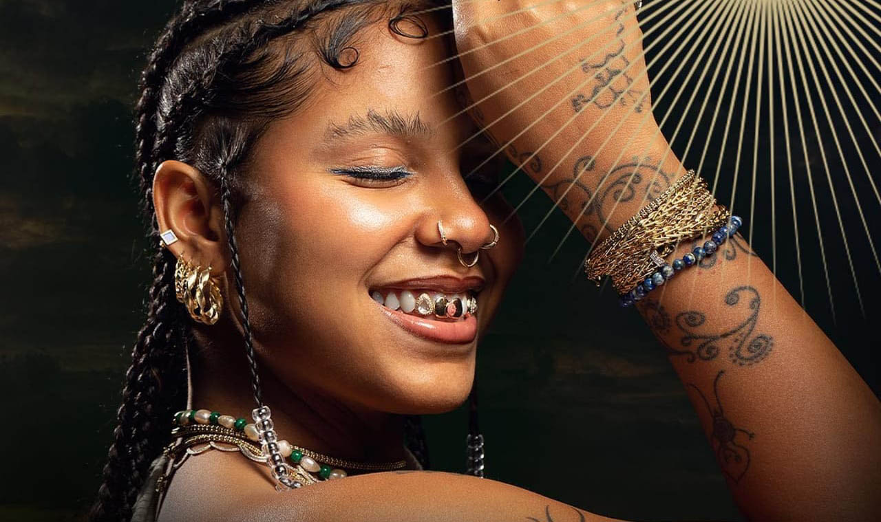 Doble nominación a Premios Lo Nuestro y en portada de la revista Glamour