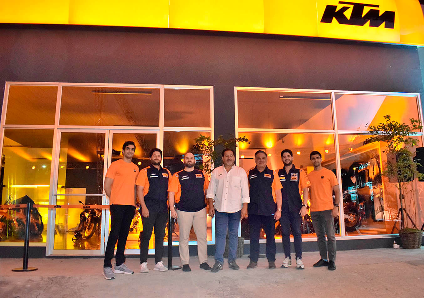 Inauguran sede de KTM en Santiago de los Caballeros