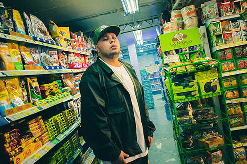 Onyl se fuga con su amor prohibido en “Hoy se da”