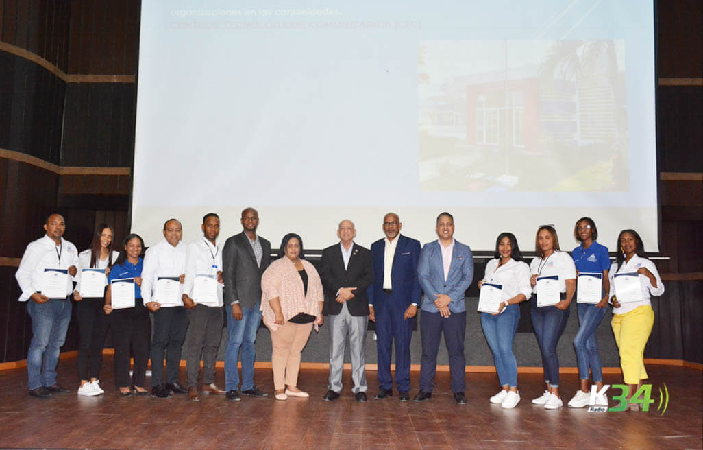 Jornada “CTC en tu Comunidad” en Barahona beneficia a jóvenes y adultos
