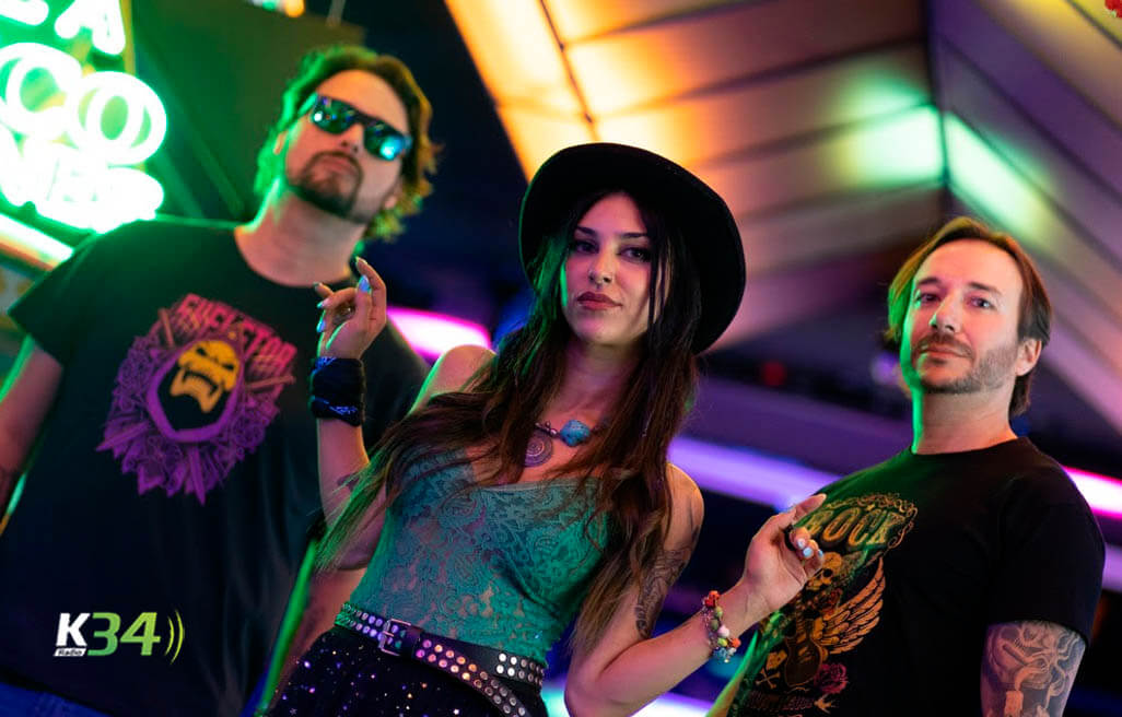 Cinco Estaciones presenta su sencillo "Por Qué Me Empeño en Quererte"