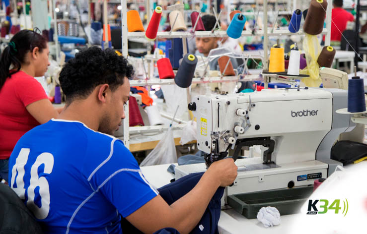 La industria textil y de calzado nacional apoya la iniciativa del INABIE
