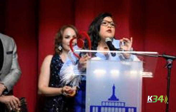 Milagros Méndez es premiada como Locutor del Año en Premios Ciudad Corazón