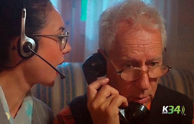 Alondra Galopa estrena el clip "La LLamada"