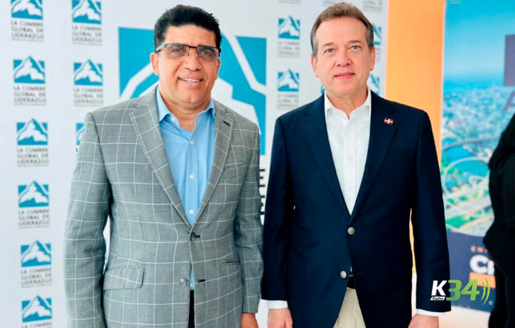 Ito Bisonó resalta cualidades de Dío Astacio en “Cumbre de Liderazgo e influencia, SDE”