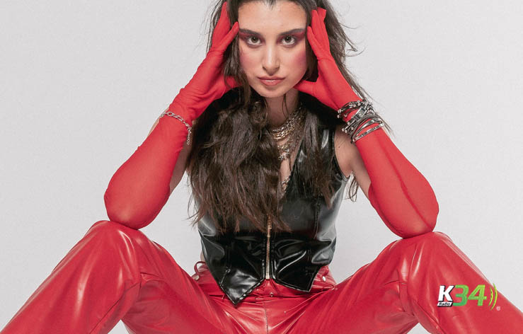 Galia estrena su universo pop con "Equilibrista"