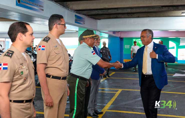 9-1-1 entrega 50 nuevas motocicletas a DIGESETT para fortalecer seguridad vial