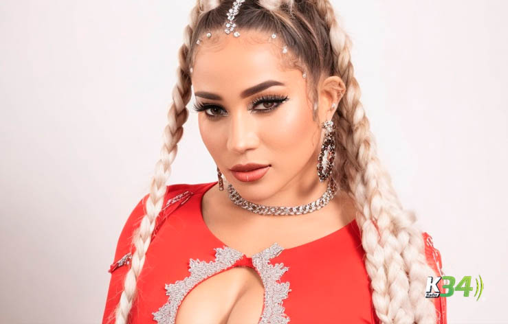 Rossanna truena las redes sociales con su Éxito "En El Cora"