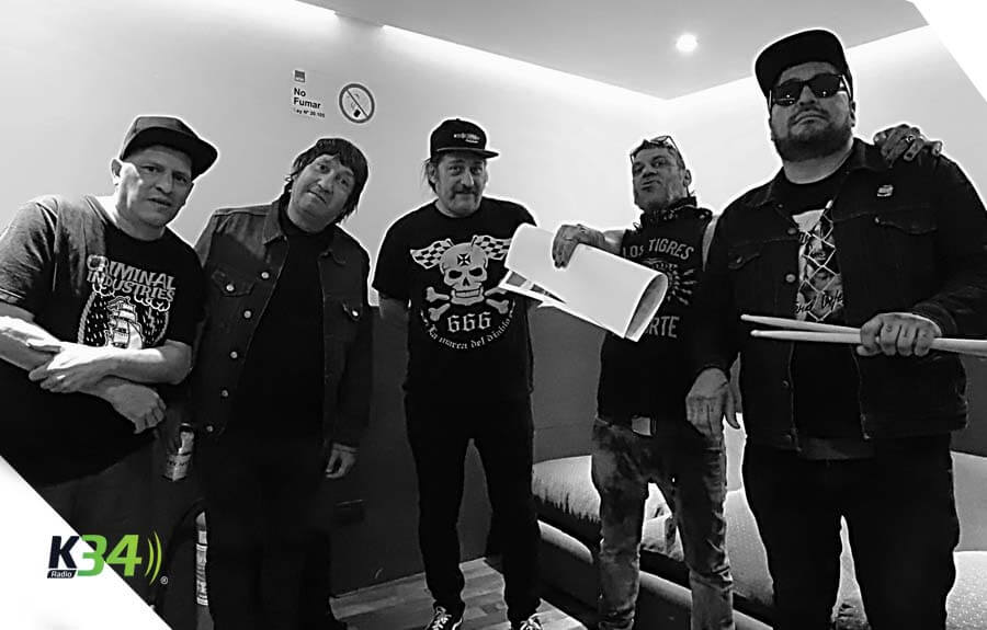 2 Minutos ft. Ciro Pertusi presenta “Lejos estoy”