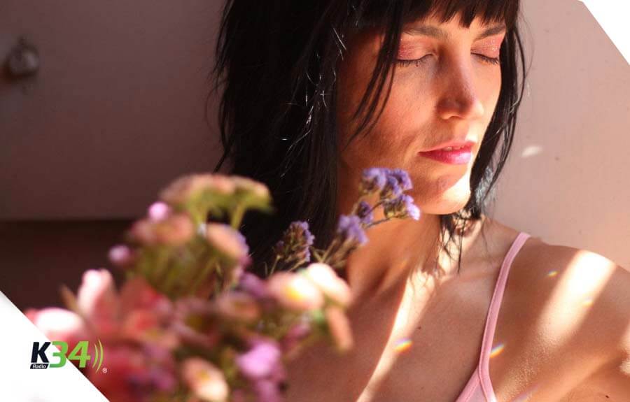 Vic quiere dejar su estela, por eso escribe y hace canciones