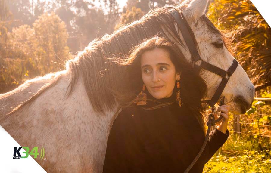 Marez vuelve al escenario musical con su nuevo sencillo “Viento”