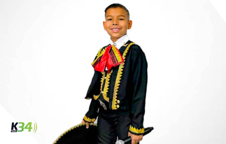 Niño venezolano Yeison Ibarra le rinde tributo a su ídolo Pedro Fernández