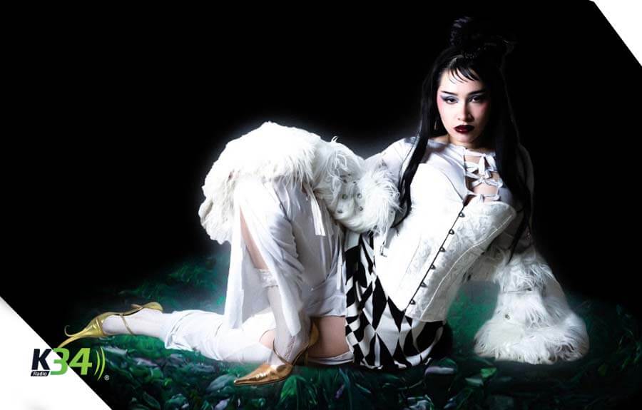 LULÚ abre su corazón y expresa sus sentimientos en "Confundida"