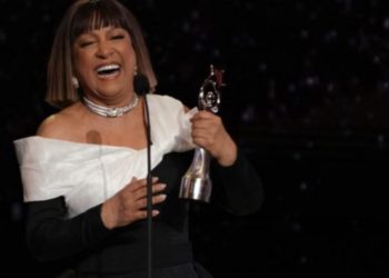 Milly Quezada reina en dos categorías en la 39ª edición de Premios Soberano 2024