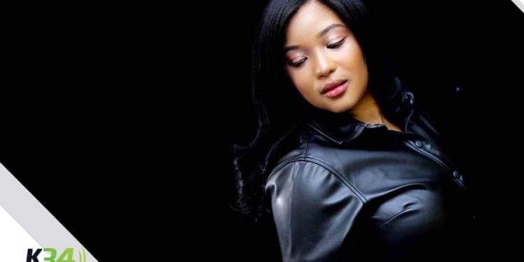 Artista cristiana Arilys Reyes canta "Que se abran los cielos"