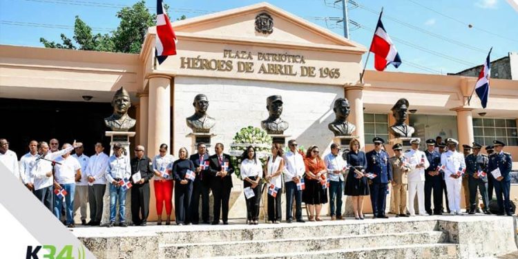 Celebran primer aniversario Librería Café Cristiana "Viviendo con Propósito"