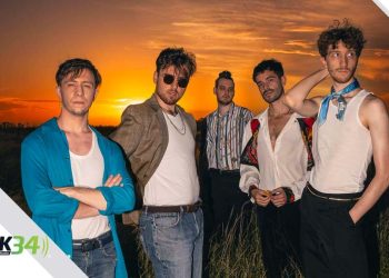 Camaleón presenta "Dibujando mi camisa" feat. el toto