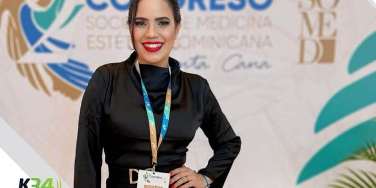 Michel Gallero inició su residencia en Escena 8 a casa llena