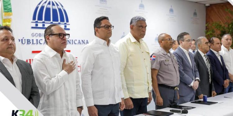 Firman convenio mediante el cual se agregarán cámaras del sector privado al sistema del 911