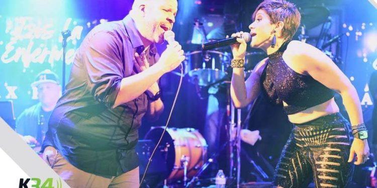 Izis y Max Rosado encienden el escenario en The Renegade, DMV