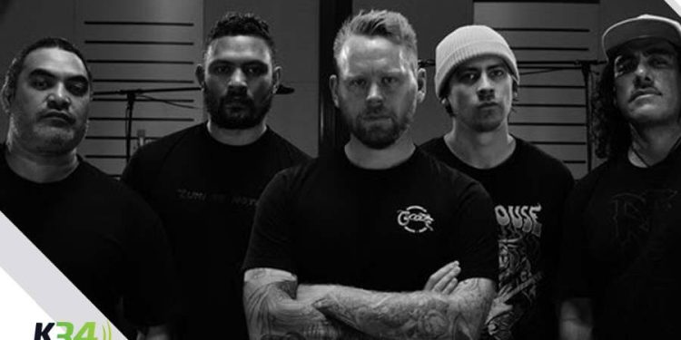 L.A.B VI Deluxe álbum incluye 4 Live Studio Versions