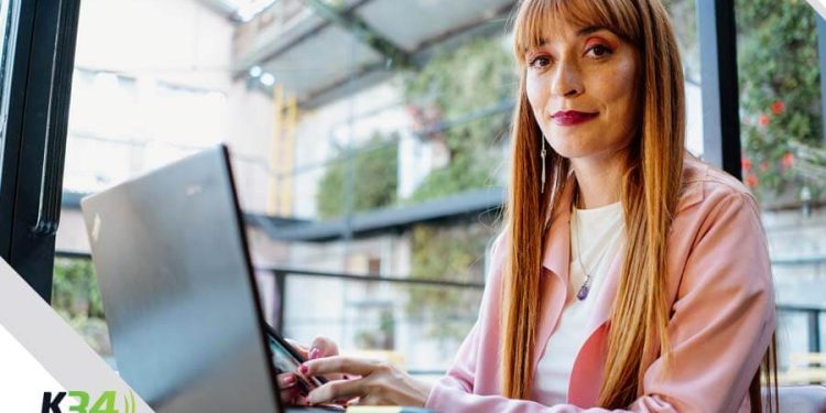 Michel Gallero inició su residencia en Escena 8 a casa llena