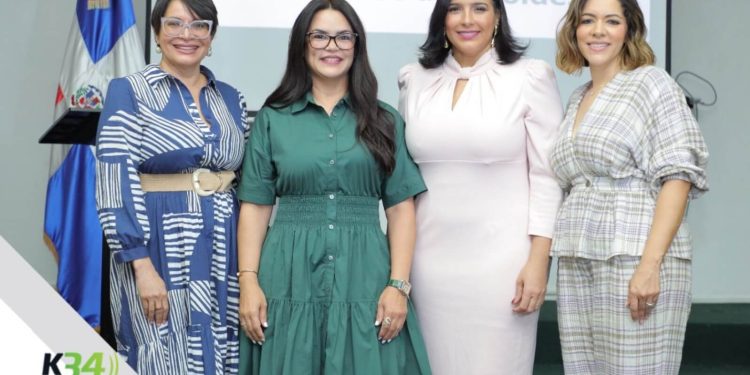 Realizan Conversatorio “Hablemos de Tiroides”