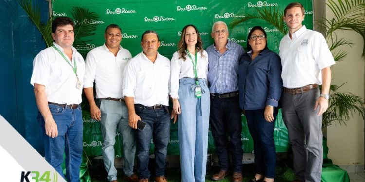 Dos Pinos celebra el Día Mundial de la Leche con organizaciones ganaderas de Santiago Rodríguez y Dajabón