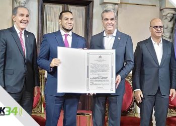UNEFA recibe certificación por cumplir estándares de calidad en Evaluación Quinquenal del MESCYT