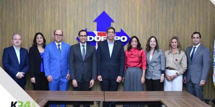 Julián Gil se une a Telemundo con 'LA ISLA: Desafió Extremo'