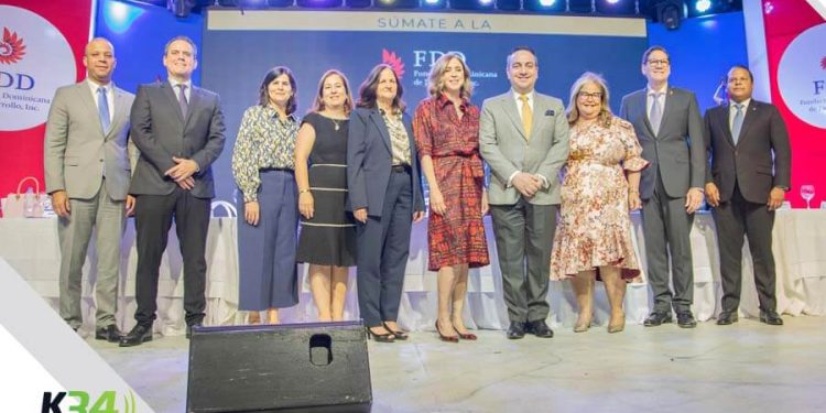 FDD honra a emprendedores y fortalece su compromiso social