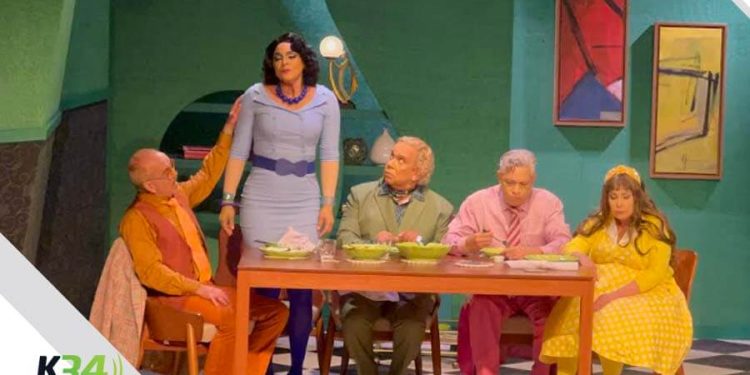 La lechuga muestra afortunada de la ola teatral que nos cubre