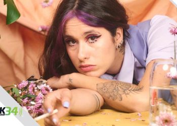 Rosario Gatica estrena su primer álbum "Fondo"