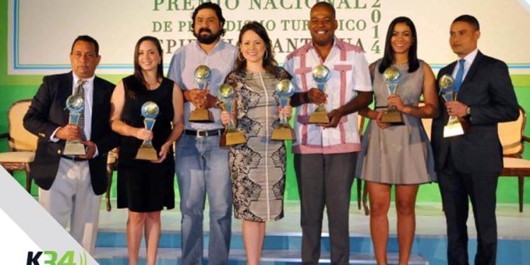 Adompretur convoca al XX Premio PEL 2024 de periodismo turístico Epifanio Lantigua