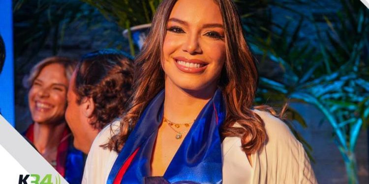 Hony Estrella gana el reconocimiento “The Best Presentadora 2024” por Revista Mercado