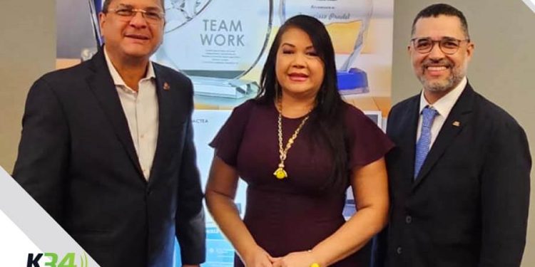 Grabo Estilo presenta su nueva línea de Placas de Cristal Óptico