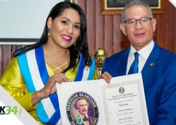 Lorenny Solano es investida como Miembro de Honor del Instituto Duartiano