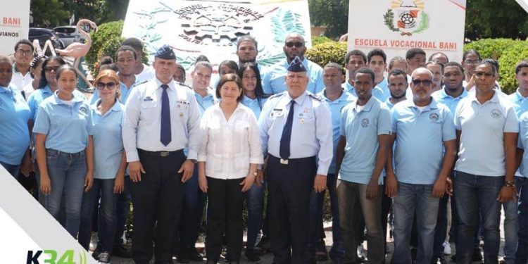 Escuelas Vocacionales de las FF.AA y la PN celebra 58 aniversario de fundación de primera escuela en Baní
