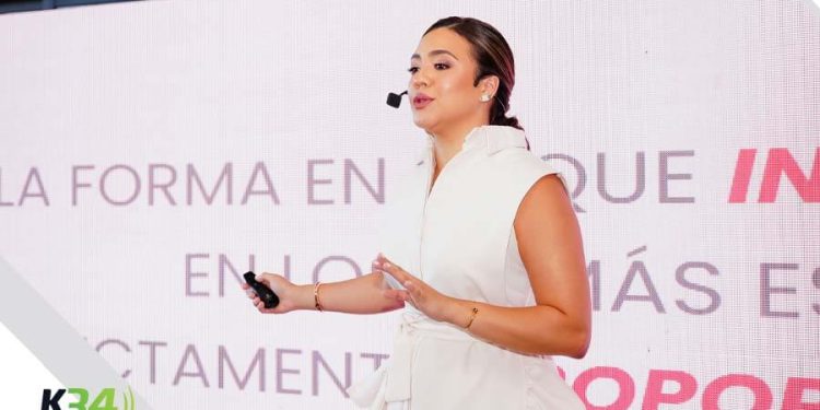 Francina Corona explica el alto precio de no saber comunicar