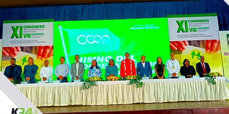 Dominicano aboga por democracia y sostenibilidad