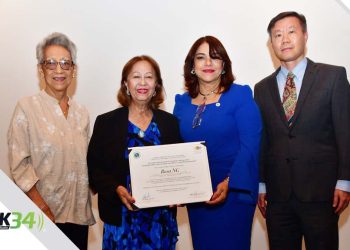 Rosa NG Báez recibe reconocimiento en la XV Cumbre Internacional de Seguridad y Defensa 2024