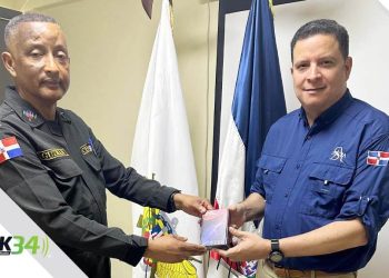 SICPA Dominicana capacita miembros del CECCOM sobre métodos para identificar productos ilícitos