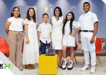 Cinco niños y niñas de FAM destacan en la Feria Internacional del Libro de SD