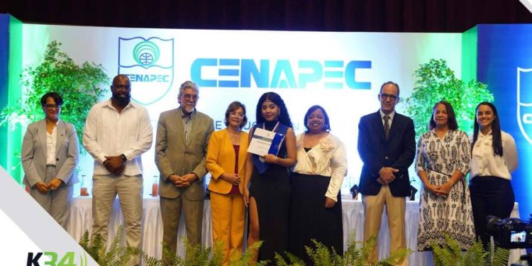 CENAPEC gradúa a 852 nuevos Bachilleres bajo la Modalidad General, en su Quincuagésima Segunda Graduación Ordinaria