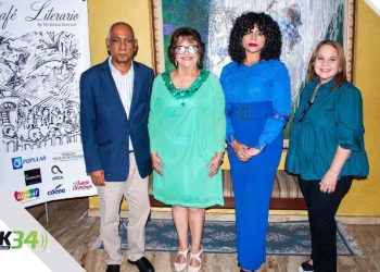 José Enríquez García, Verónica Sención, Ana Almonte y Varinia Caamaño.